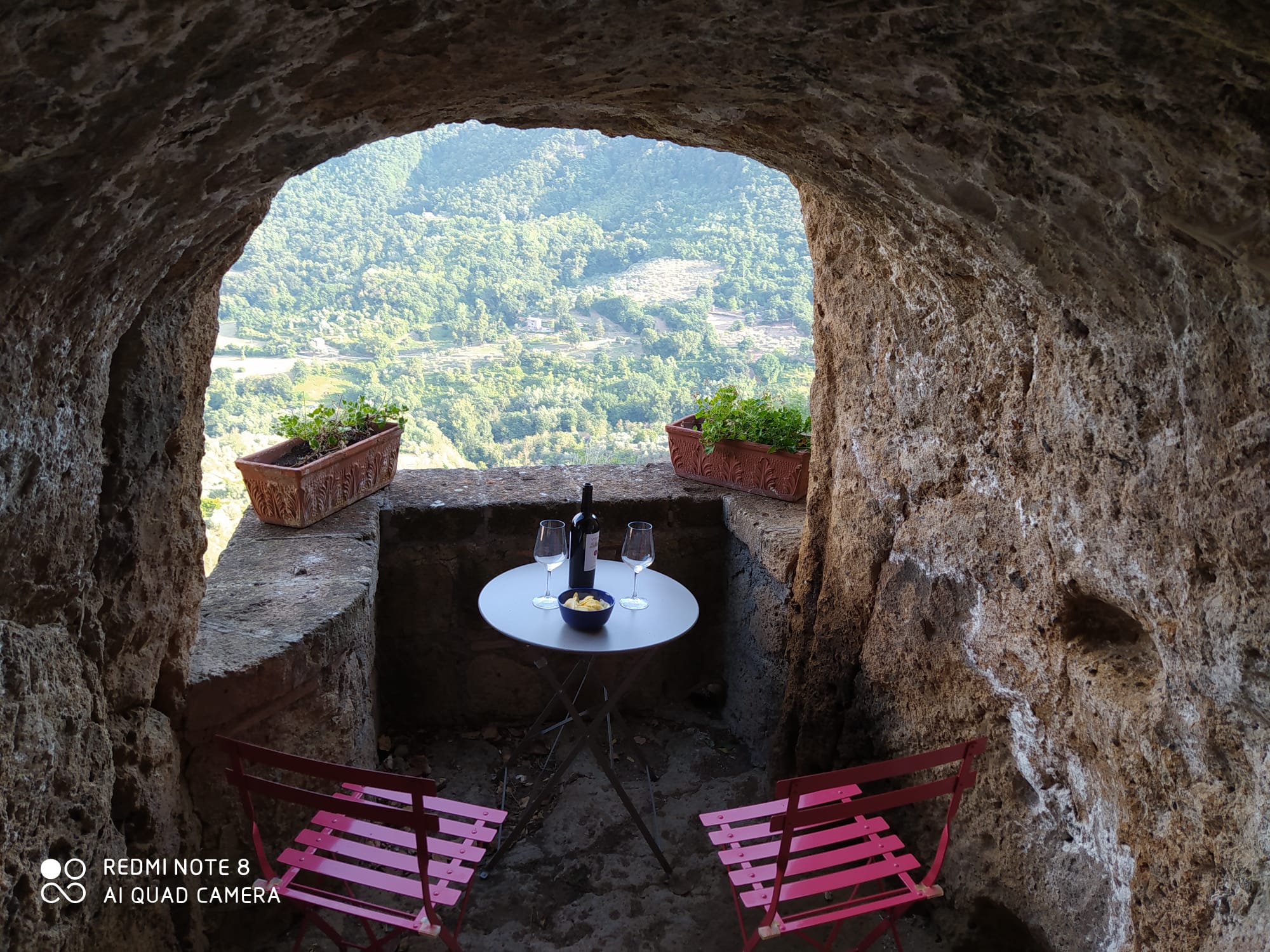 Lee más sobre el artículo Civita di Bagnoregio: La ciudad encantada que se desvanece en el tiempo