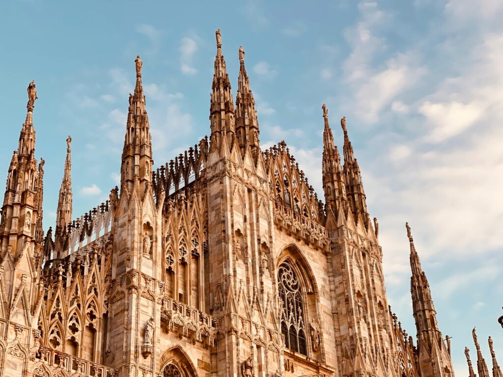 El Duomo de Milán: ¿Construcción récord? Todo lo contrario